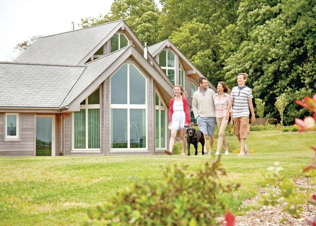 Swandown Lodges Chard Esterno foto