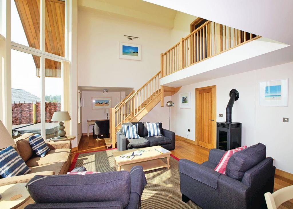 Swandown Lodges Chard Esterno foto